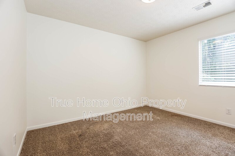 8839 Eagleview Dr - 4 property image