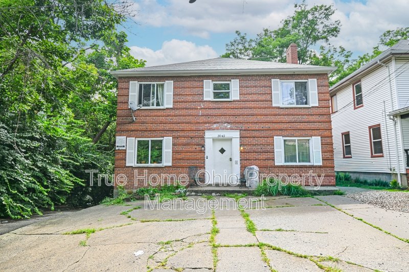 3042 Percy Avenue - 2 property image