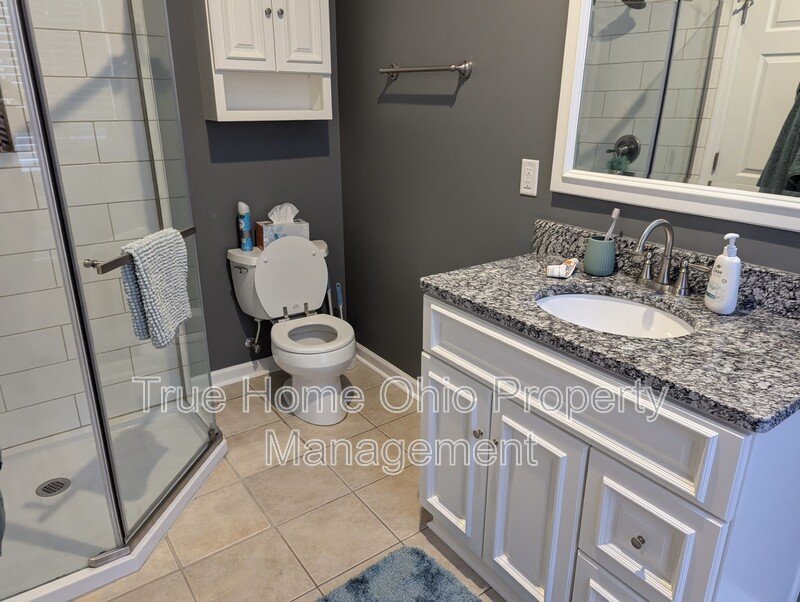 526 Clinton Springs Avenue - D property image
