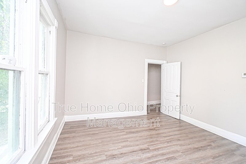 3131 Harvard Ave property image