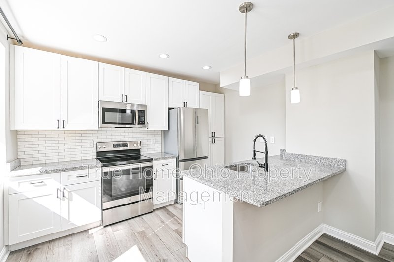 2823 Ashland Avenue property image