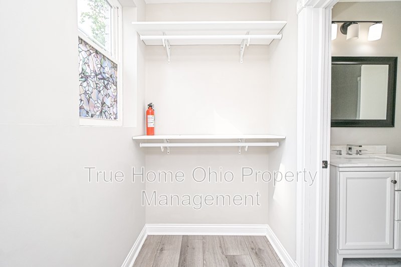 2823 Ashland Avenue property image