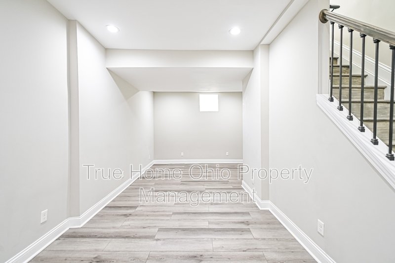 2823 Ashland Avenue property image