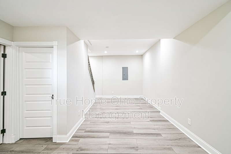 2823 Ashland Avenue property image