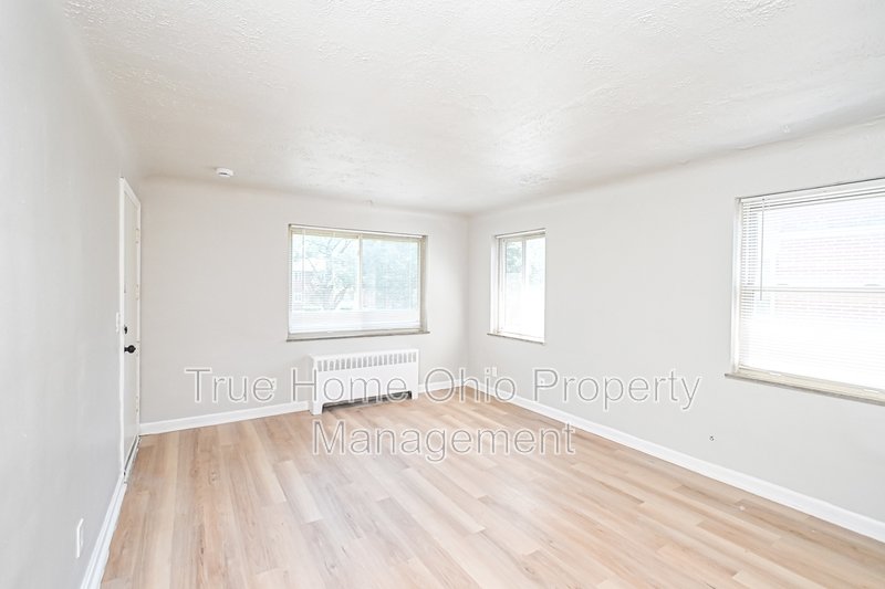 7139 Eastlawn Drive - 4 property image