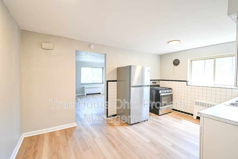 7139 Eastlawn Drive - 4 property image