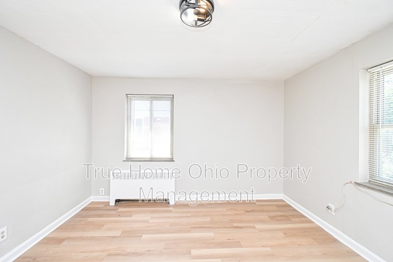 7139 Eastlawn Drive - 4 property image