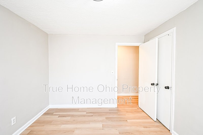 7139 Eastlawn Drive - 4 property image