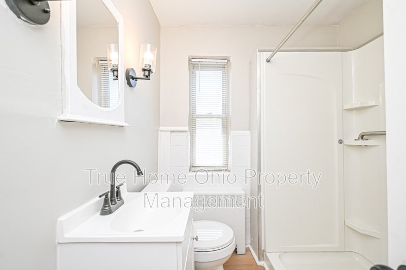 7139 Eastlawn Drive - 4 property image