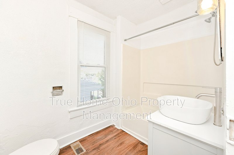 710-712 S Mulberry Street - 710 property image