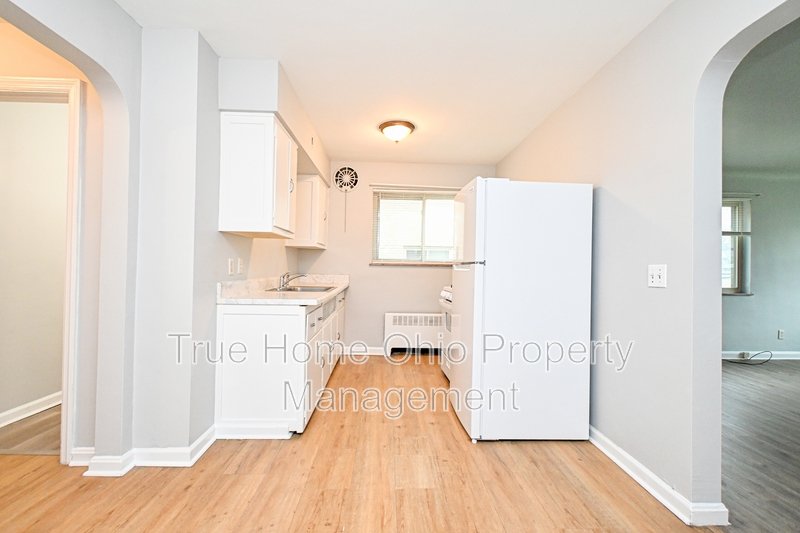 5541 Montgomery Road - 3 property image