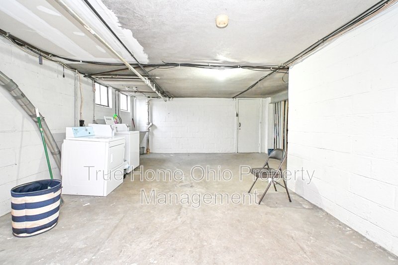 5541 Montgomery Road - 3 property image