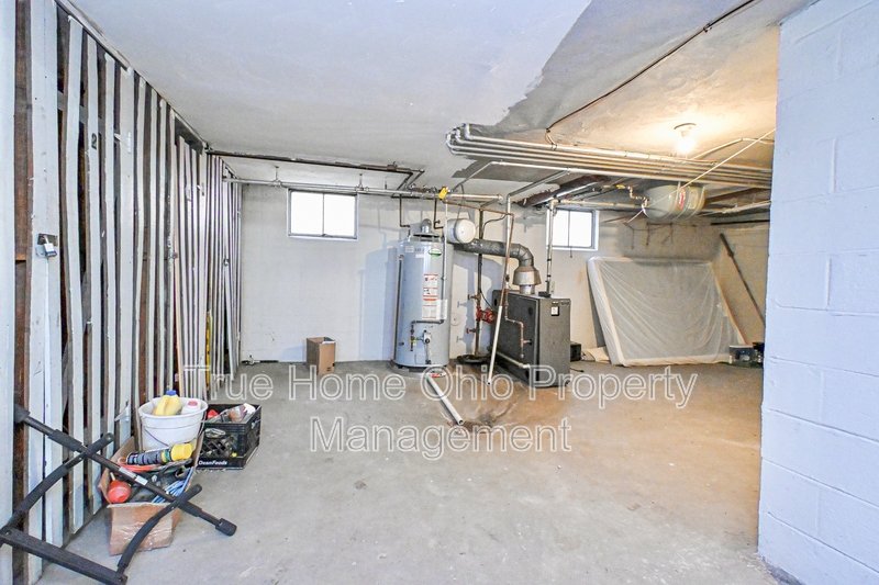5541 Montgomery Road - 3 property image