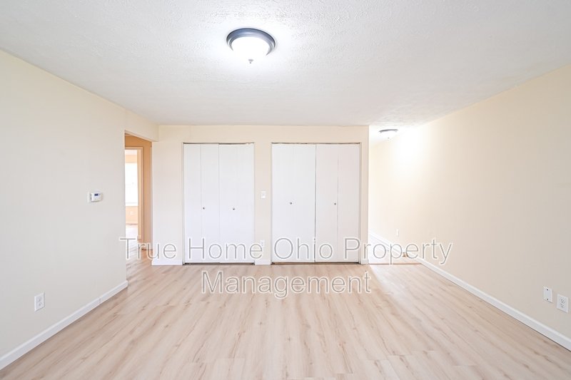 6171 Little Creek Court property image