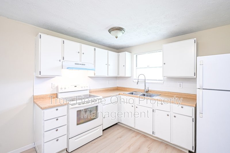 6171 Little Creek Court property image