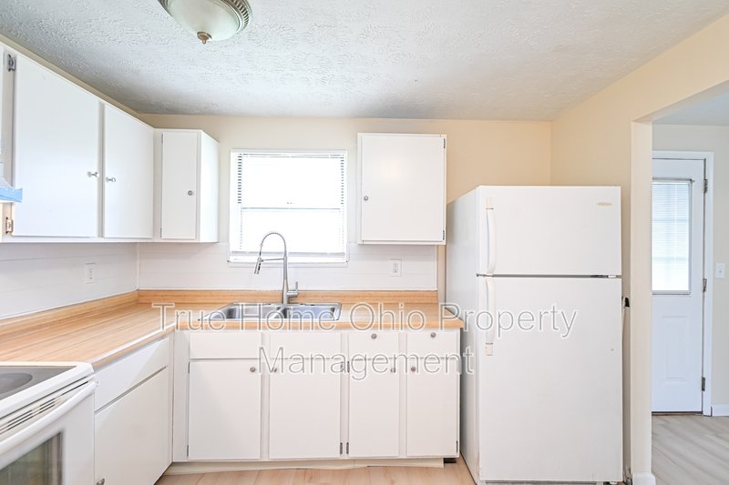 6171 Little Creek Court property image