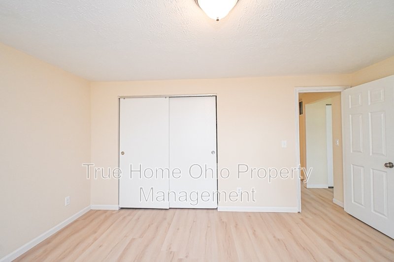 6171 Little Creek Court property image