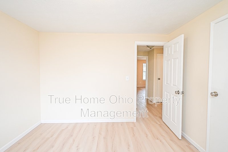 6171 Little Creek Court property image