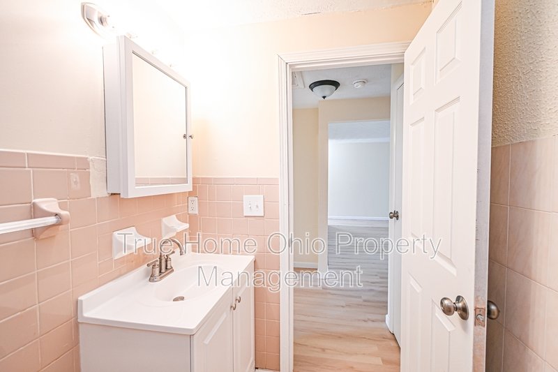 6171 Little Creek Court property image