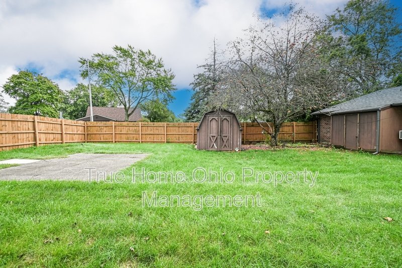 6171 Little Creek Court property image